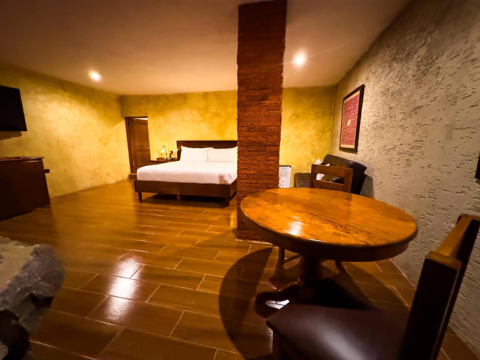 Le Suisse Spa Санта-Лусия-Мильпас-Альтас Экстерьер фото