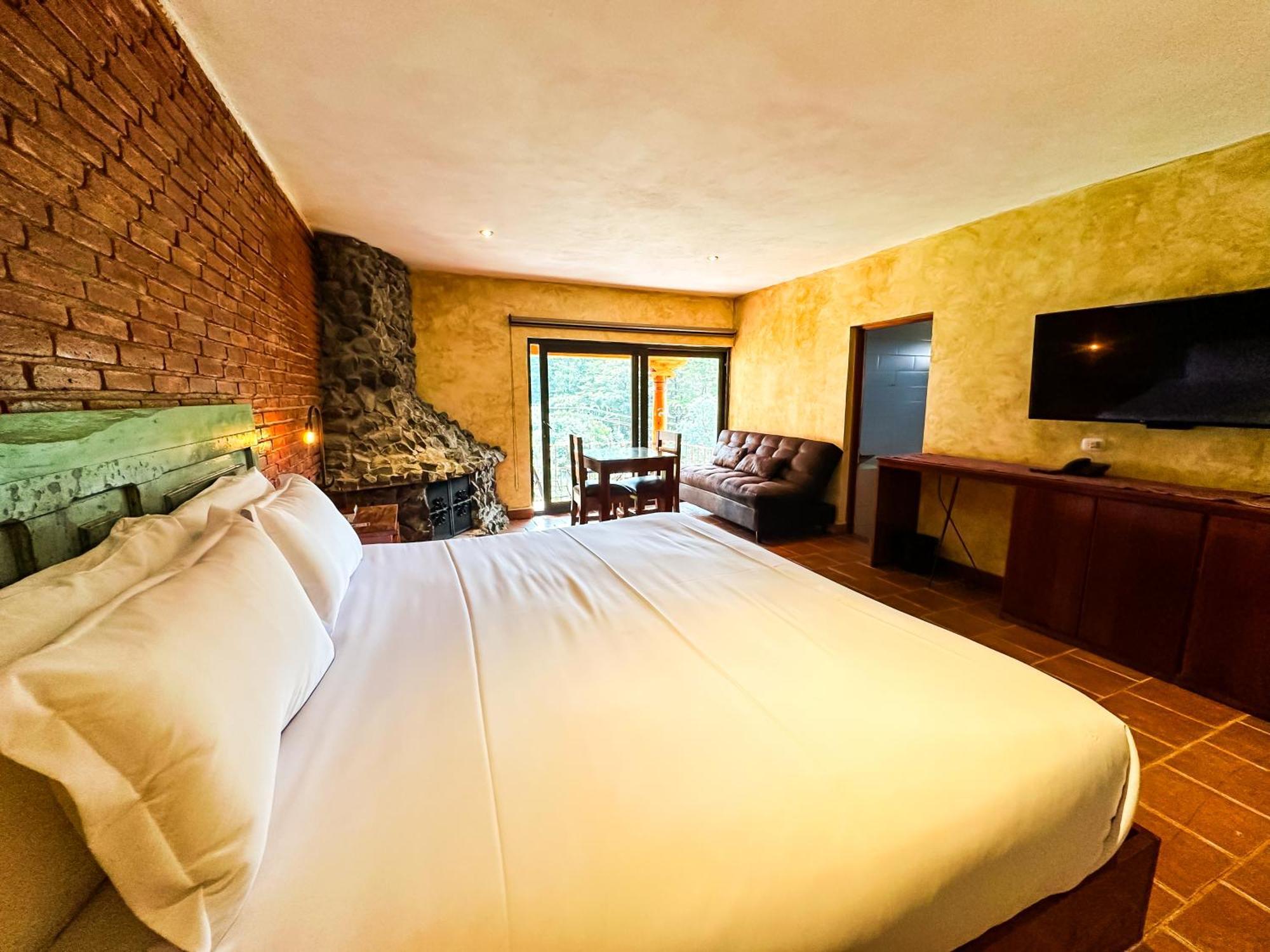 Le Suisse Spa Санта-Лусия-Мильпас-Альтас Экстерьер фото