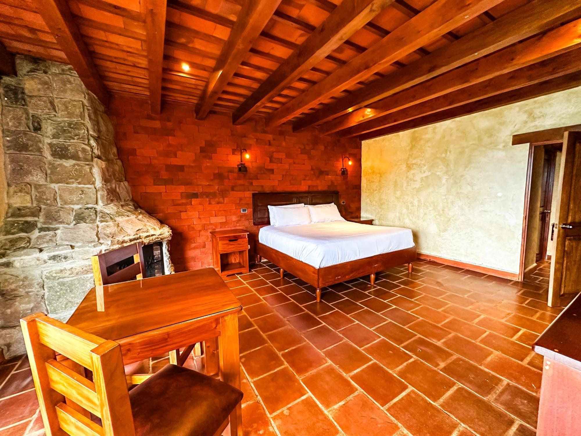 Le Suisse Spa Санта-Лусия-Мильпас-Альтас Экстерьер фото