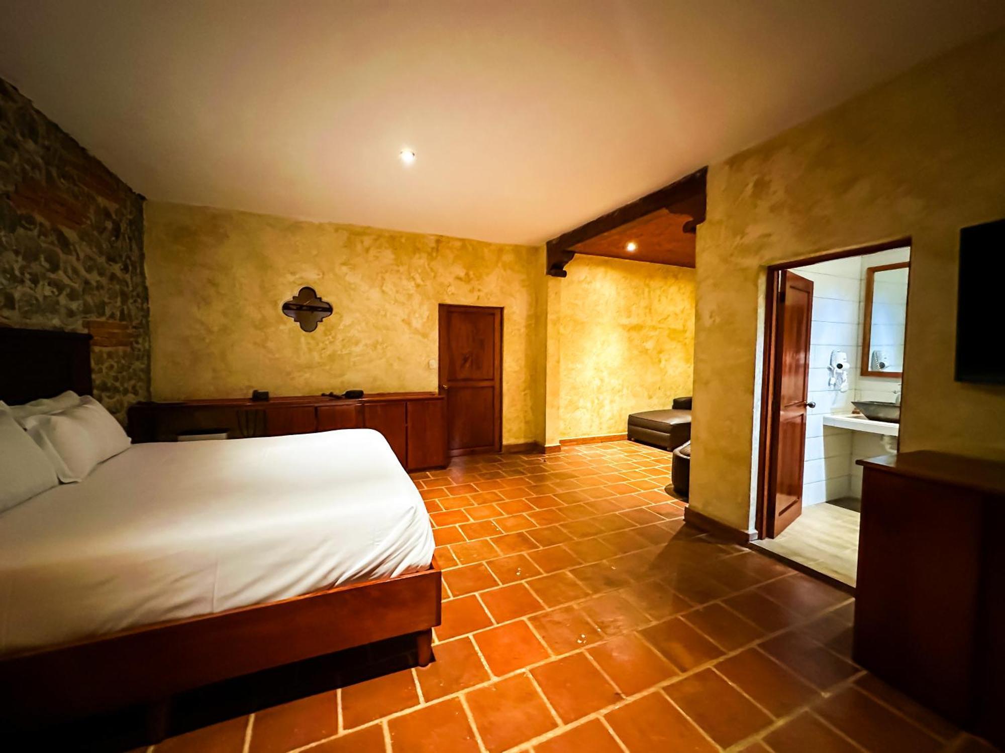 Le Suisse Spa Санта-Лусия-Мильпас-Альтас Экстерьер фото